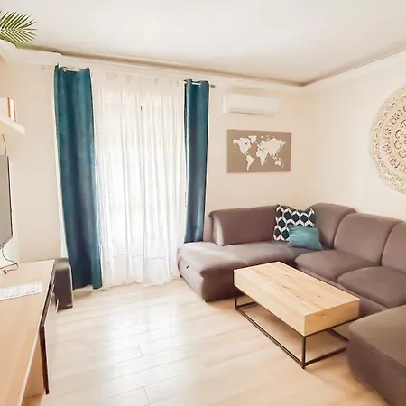 El Tejar Apartment Seville Exterior photo